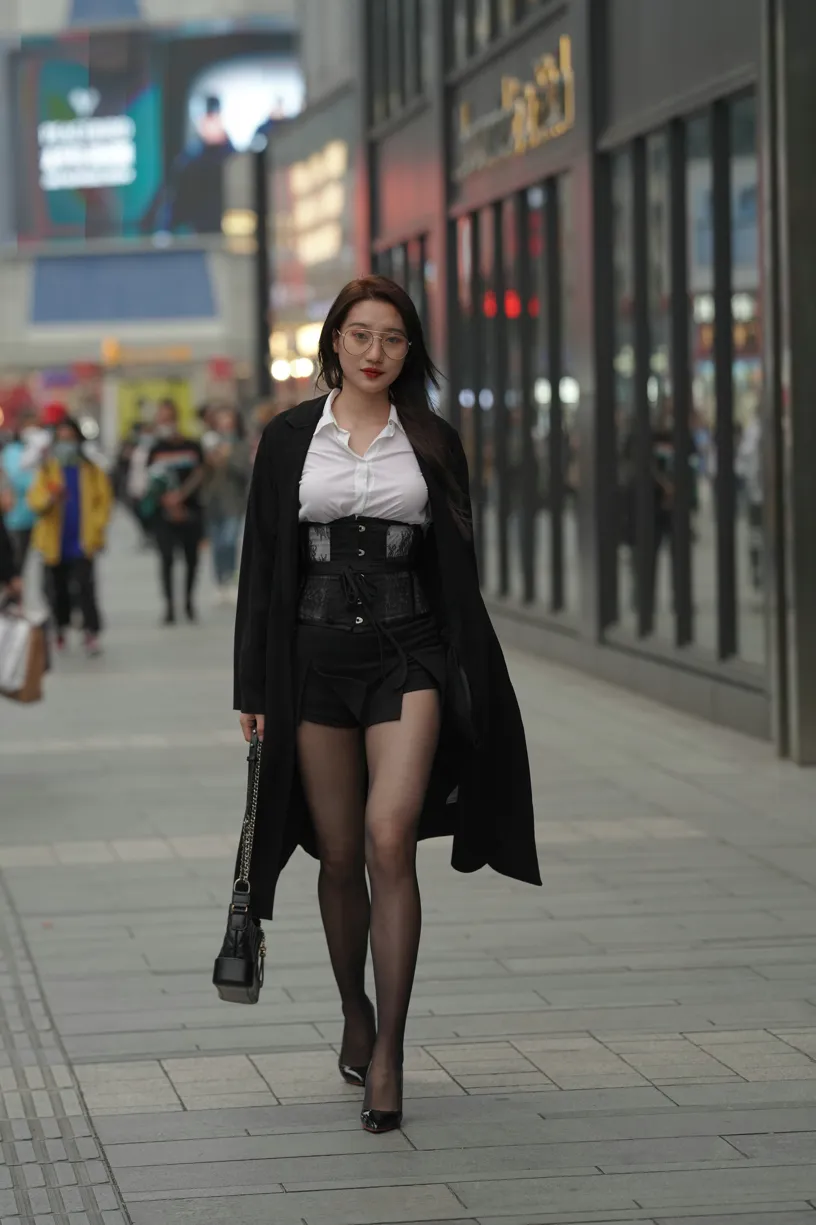 [Mzsock] NO.160 Long legs in black stockings street photography#[105P]-31